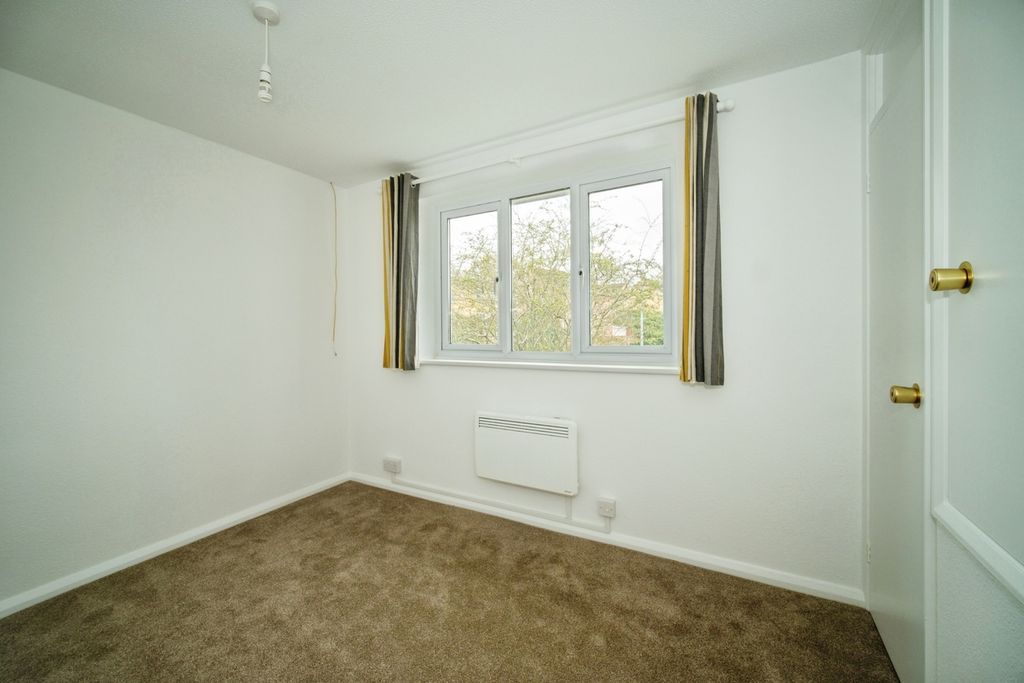 Property photo 3 of 5 Pbox-Img.Jpg