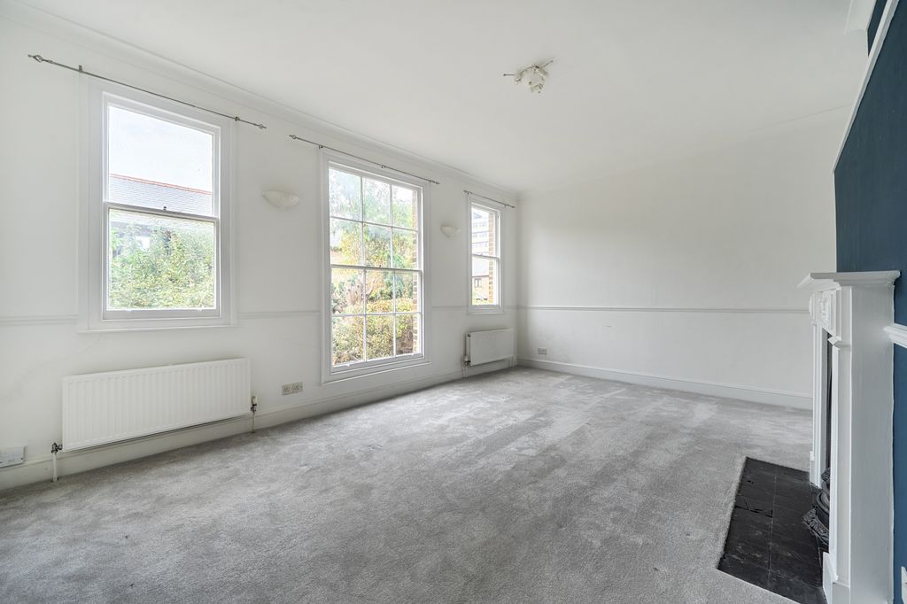 Property photo 2 of 13 Picture No. 03