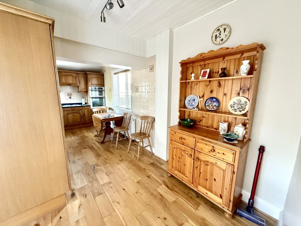 Property photo 3 of 11 Img_0224
