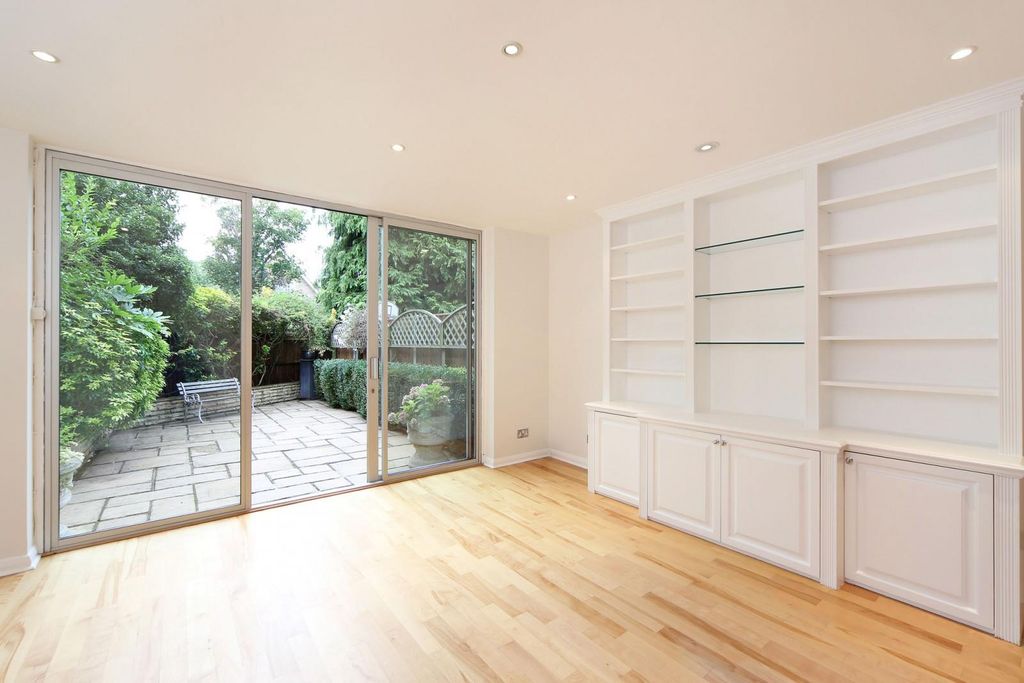 Property photo 3 of 11 Image