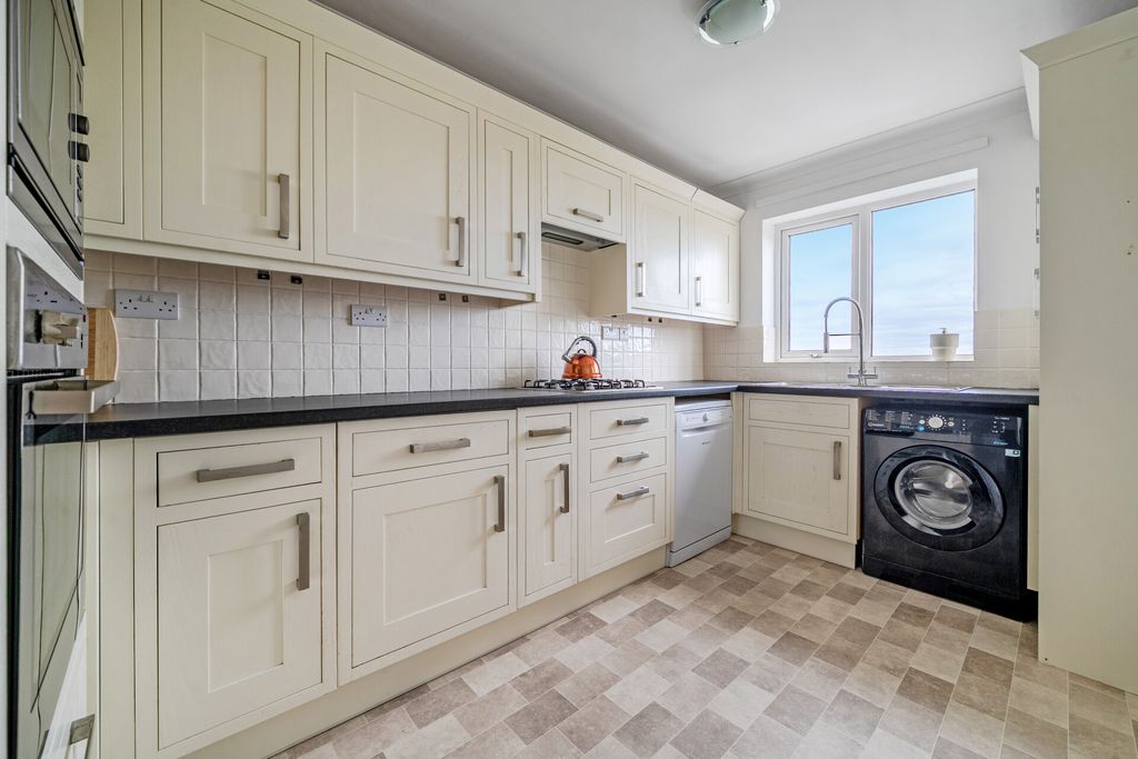 Property photo 1 of 21 1 - 1-6A67B52ba2Db7-1...
