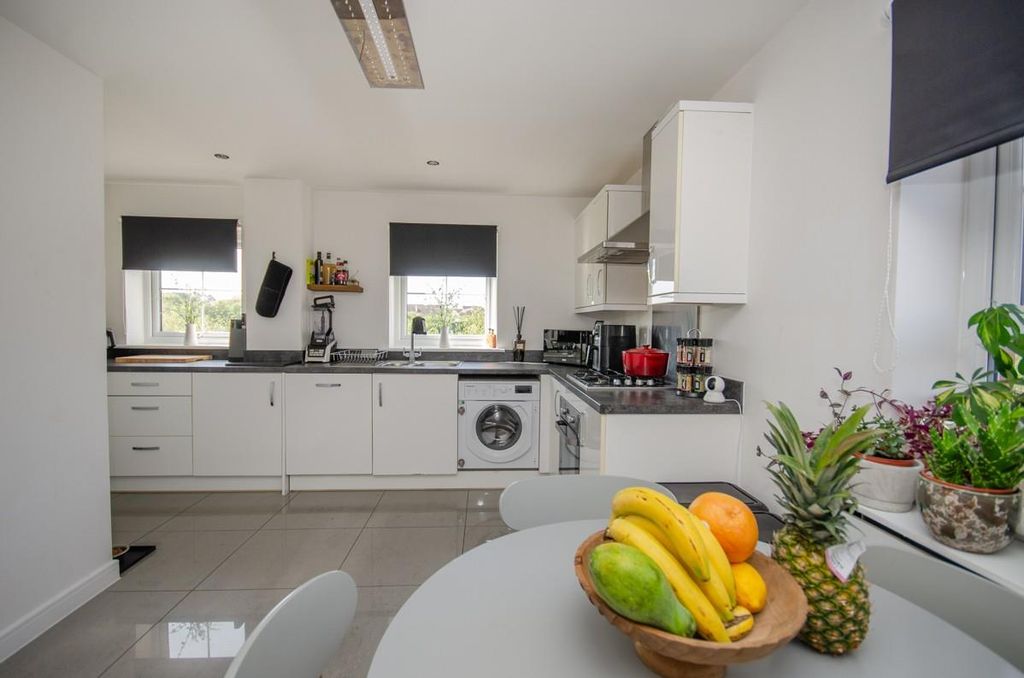 Property photo 3 of 22 Kitchen-Diner.Jpg