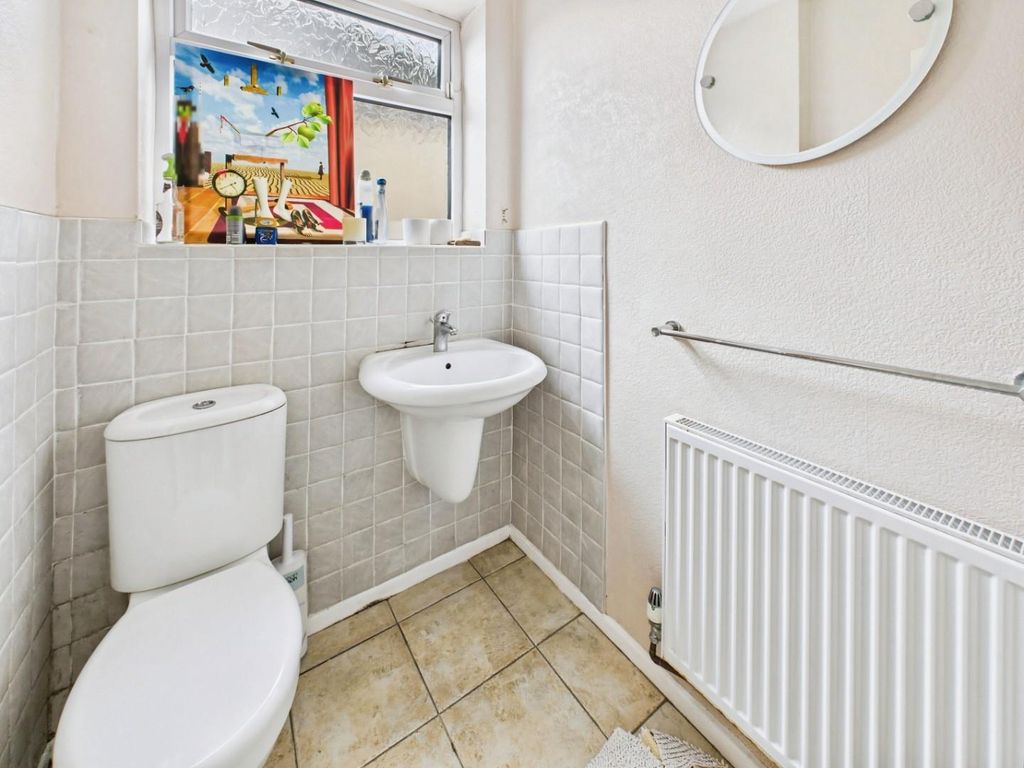 Property photo 3 of 15 dc5B0513-Cam04899G0-Pr0227-Still003.Jpg