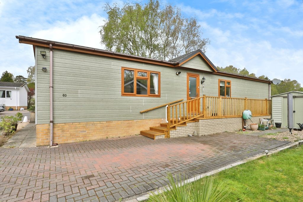 Property photo 1 of 17 Photo