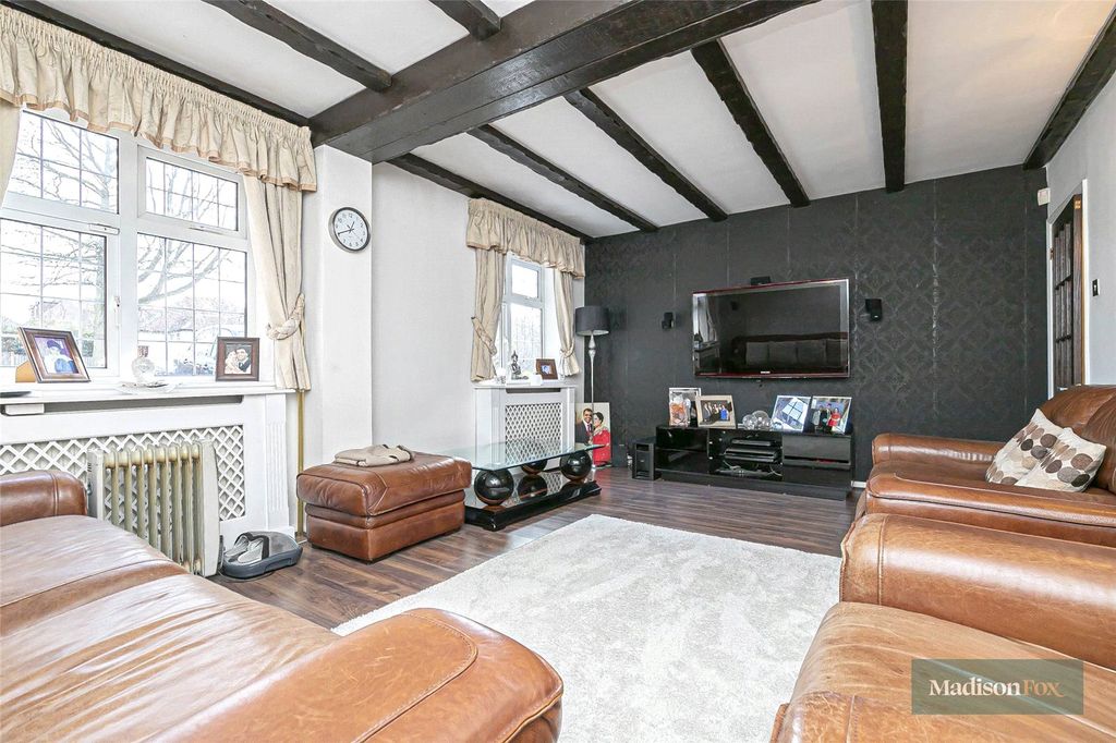 Property photo 3 of 26 Picture No. 43