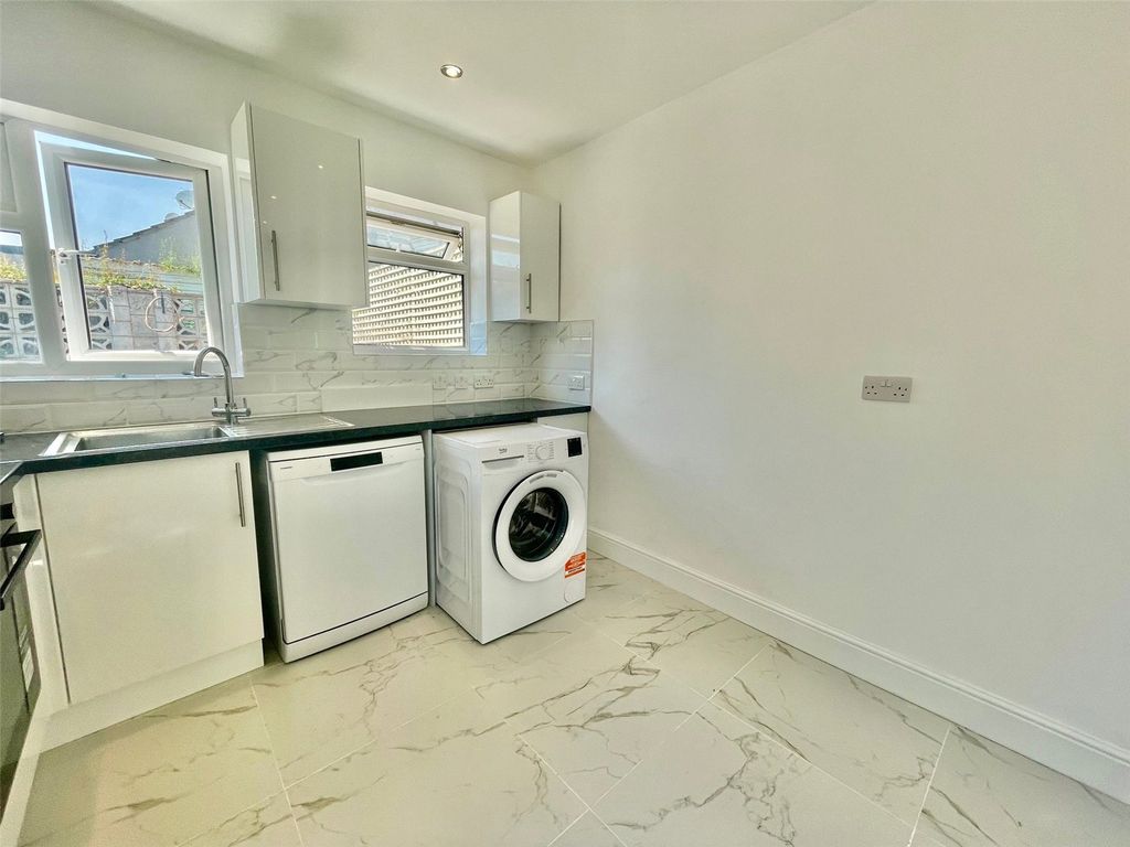 Property photo 3 of 11 Picture No. 03