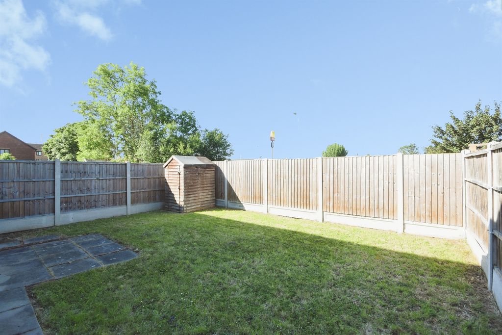Property photo 2 of 10