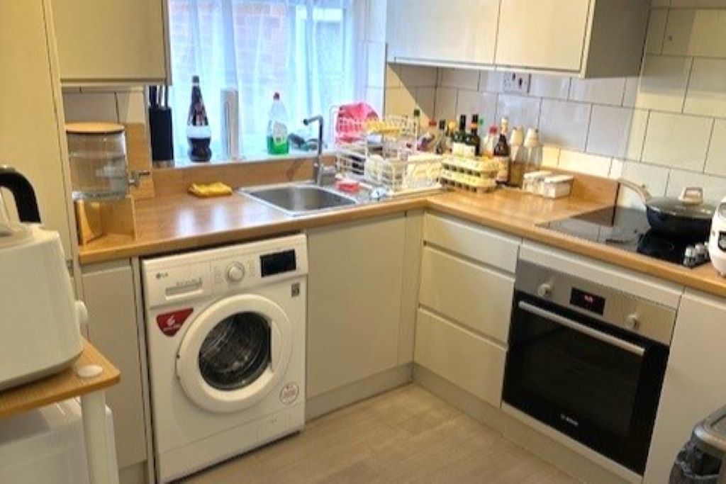 Property photo 2 of 9