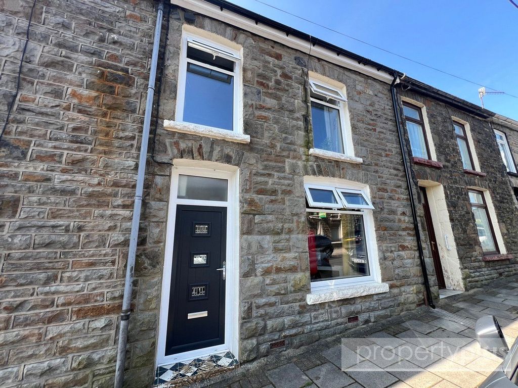 Property photo 1 of 12 Picture No. 13