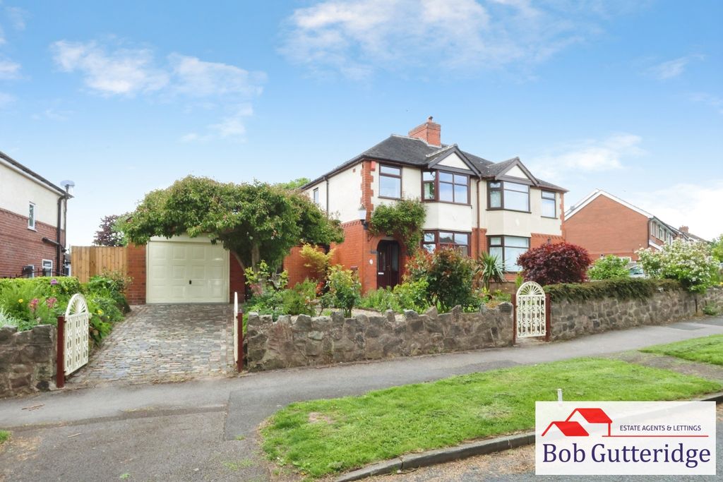 Property photo 1 of 33 Pbox-Img.Jpg