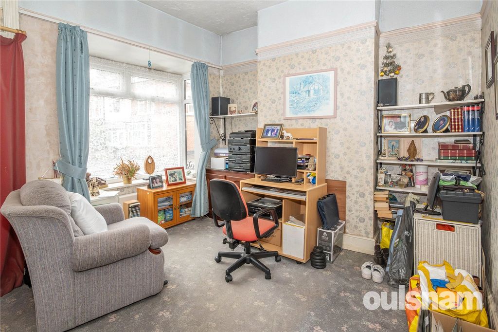 Property photo 3 of 18 Picture No. 05