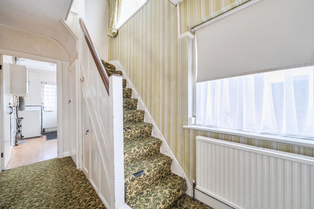 Property photo 3 of 19 1471252-13-6A22De...