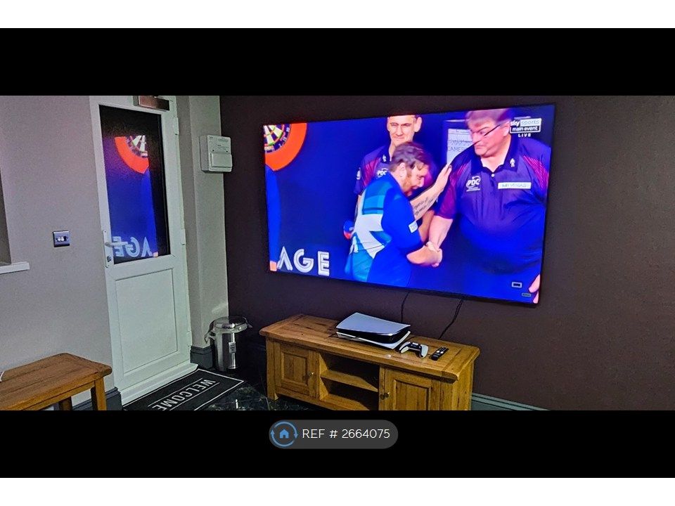 Property photo 2 of 29