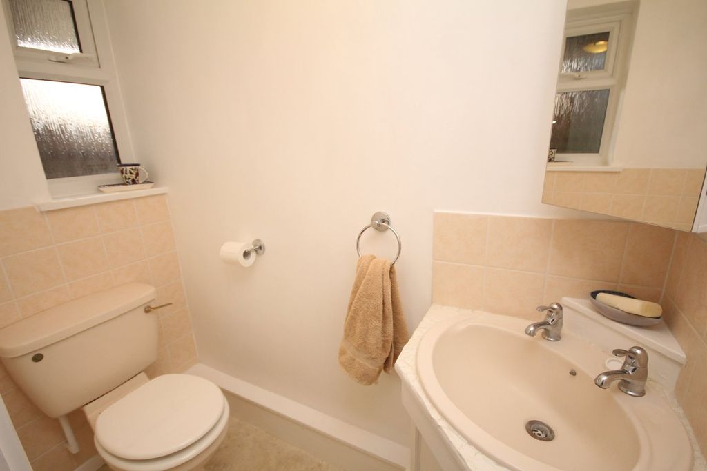 Additional image 5 of 4 bed detached house for saleFouracres, Letchworth Garden City SG6