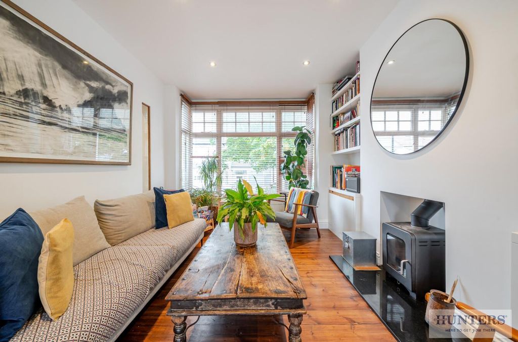 Property photo 2 of 22 8De94Dd4-425d-4F8B-88ee-626c45Fc14cc.Jpg