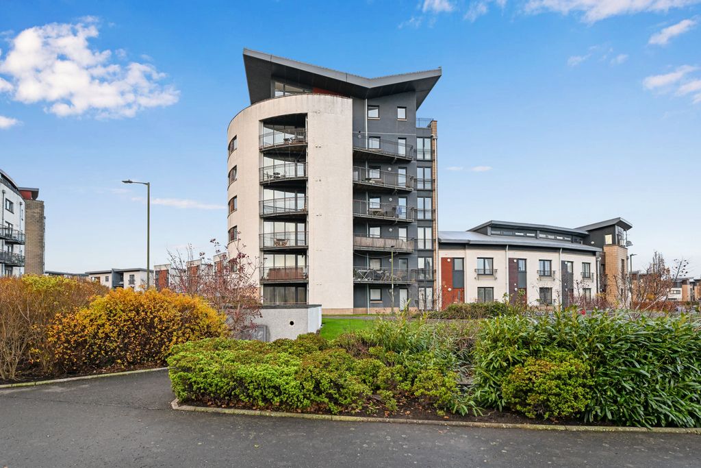 Property photo 1 of 20 Primary Property Image