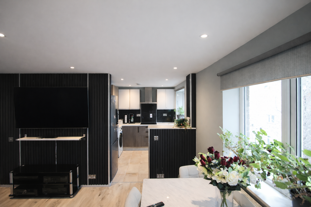 Property photo 2 of 9 86C8D143-C504-4721-87Ea-68Eeab2Da186