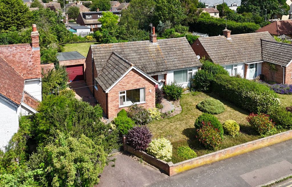 Property photo 2 of 14