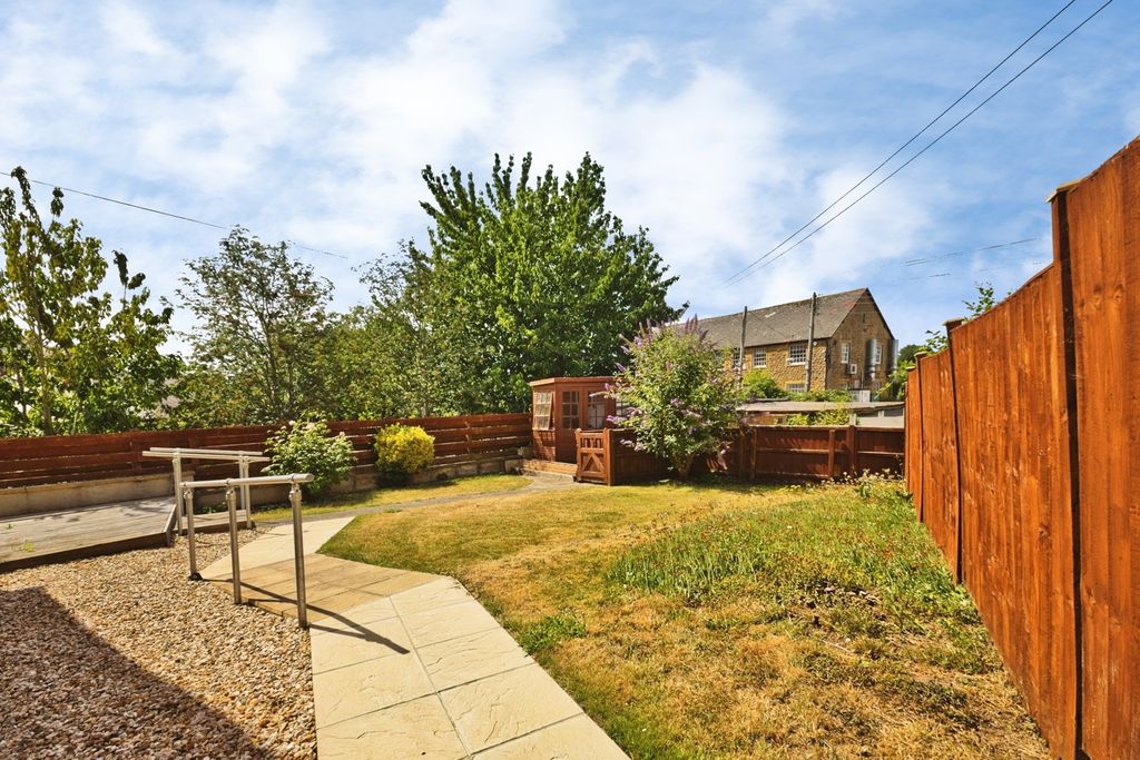 Property photo 2 of 25 Pbox-Img.Jpg