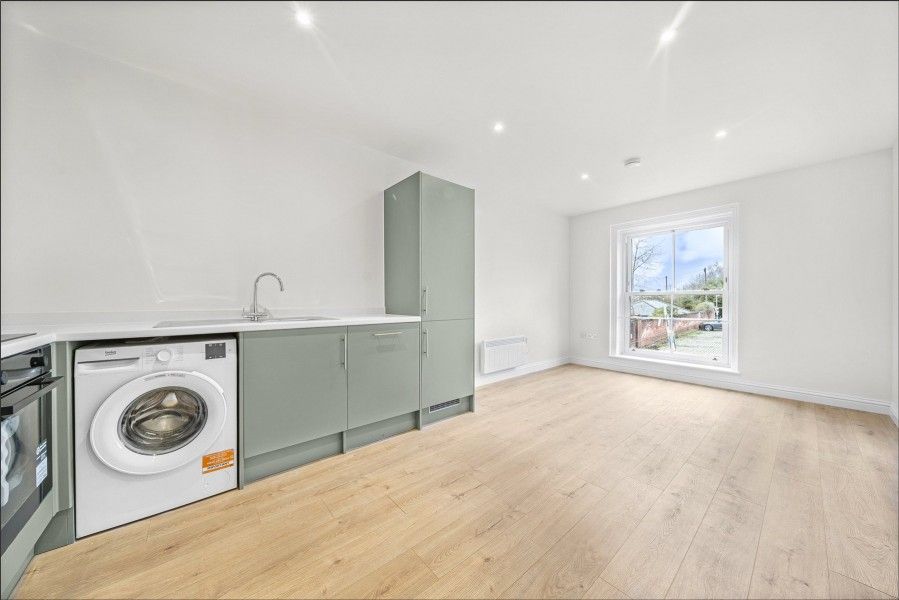 Property photo 3 of 8