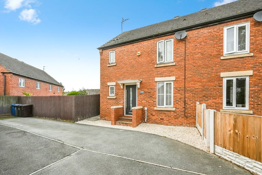 Property photo 1 of 17 Photo