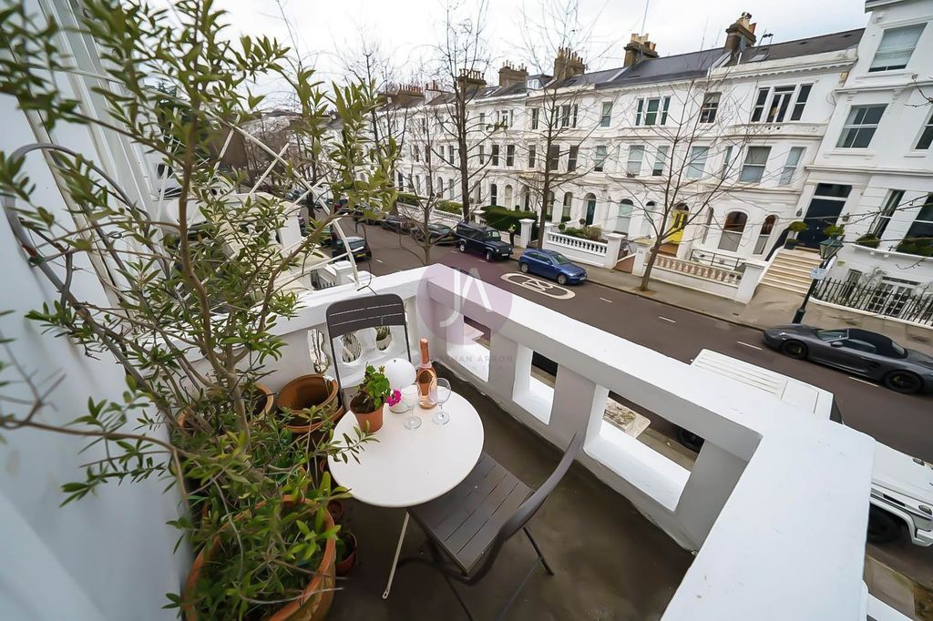 Property photo 3 of 9 Picture No. 02