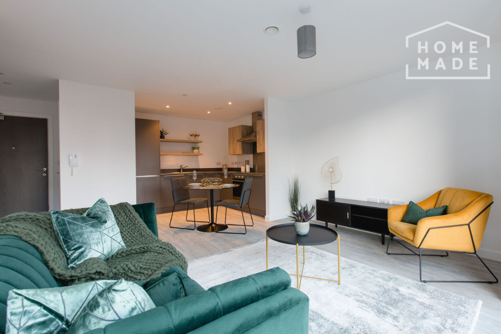 Property photo 2 of 20