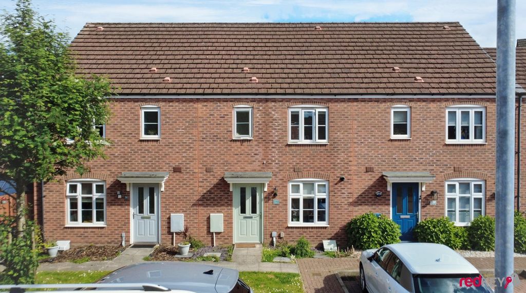 Property photo 1 of 7 External