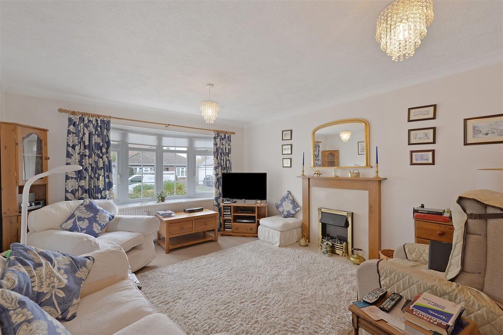 Property photo 3 of 11 02.Jpg