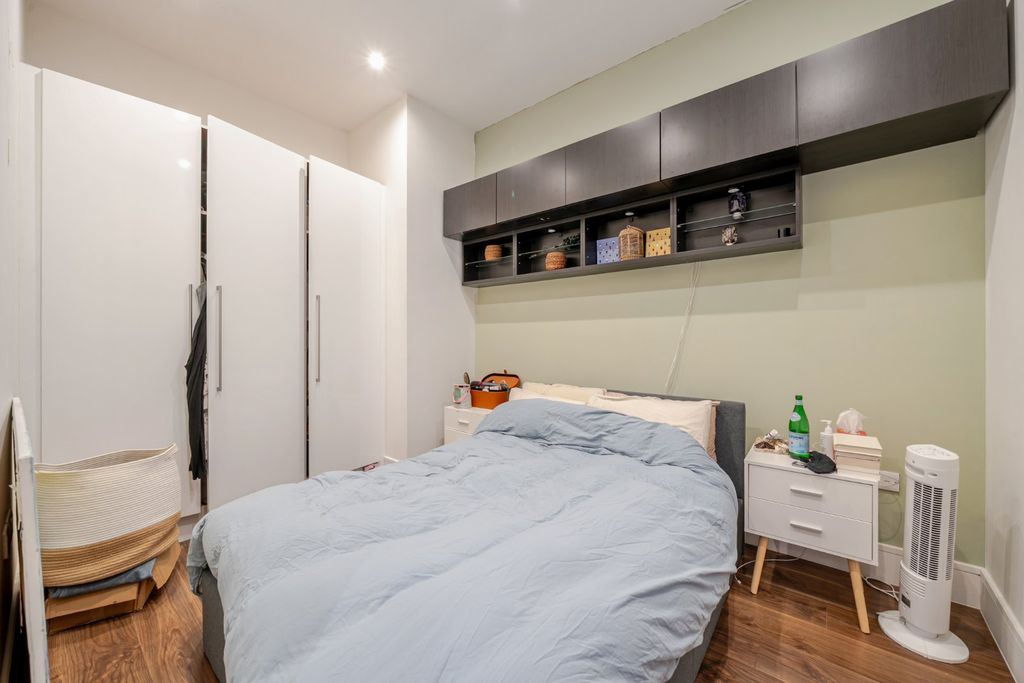 Property photo 3 of 9 Picture No. 10