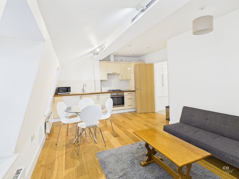 Property photo 3 of 8 Photo 4