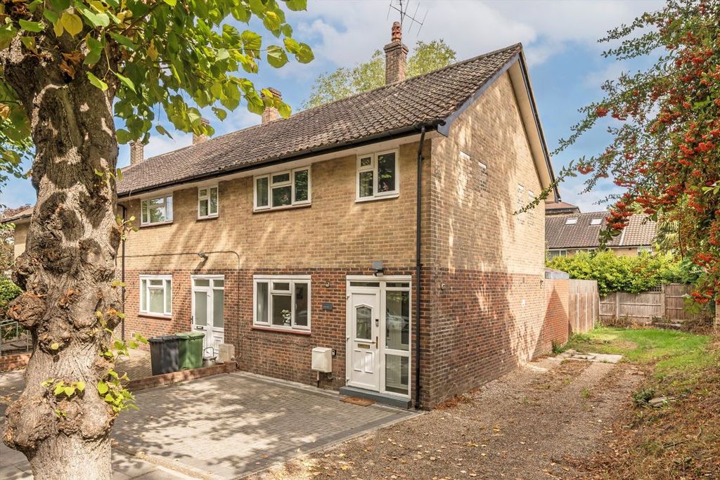 Property photo 1 of 10
