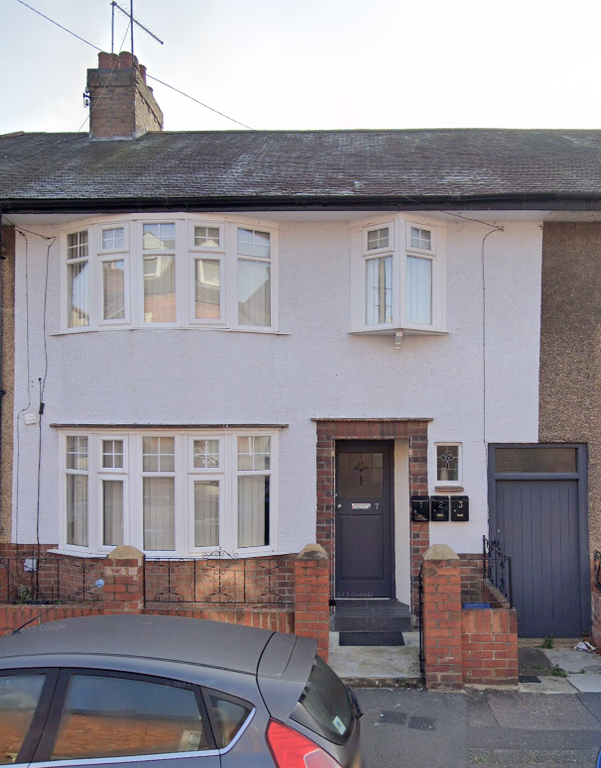 Property photo 1 of 7