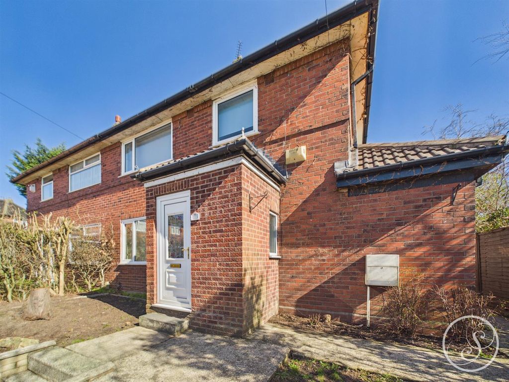 Property photo 1 of 20 External