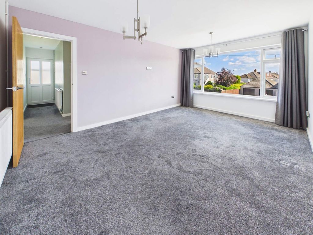 Property photo 3 of 15 Lounge-Dining Room