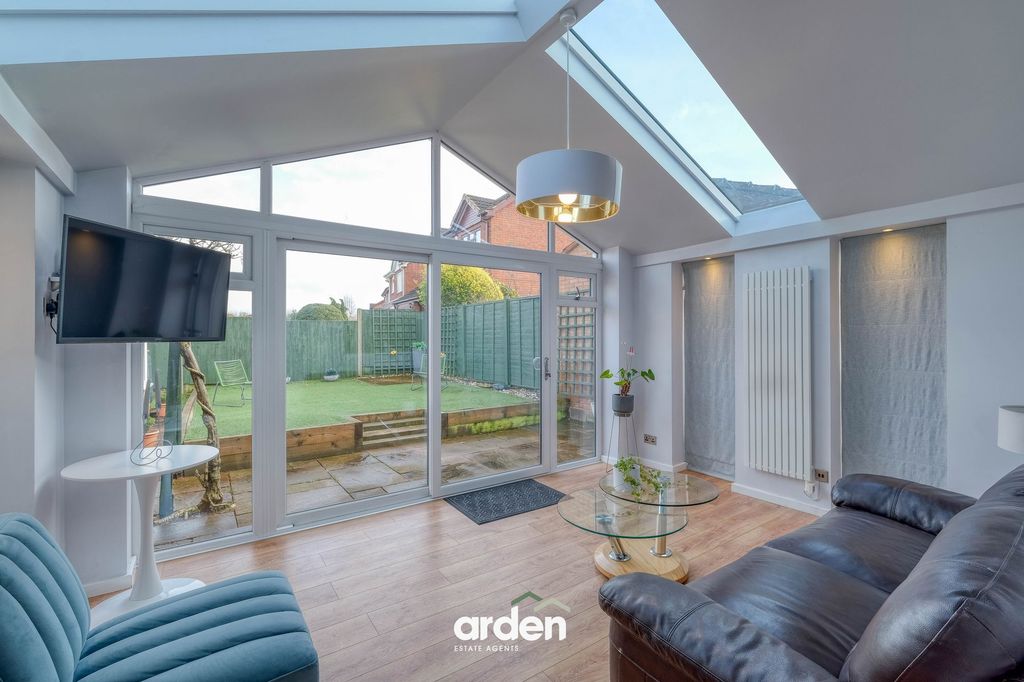 Property photo 2 of 13