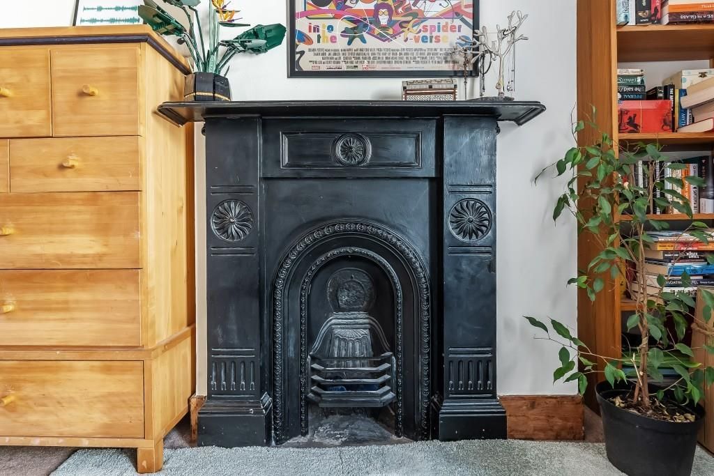 Additional image 14 of 2 bed terraced house for saleChurch Street, Dorking RH4