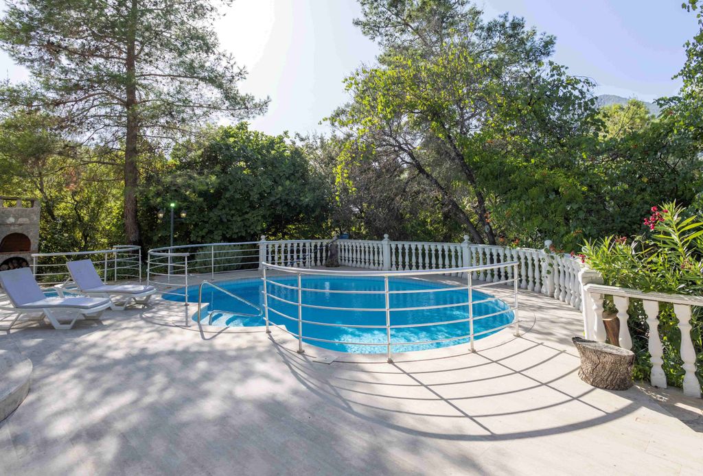 Property photo 3 of 21 Detached Lake View Dalaman Property For Sale - Extensive Outdoor Space