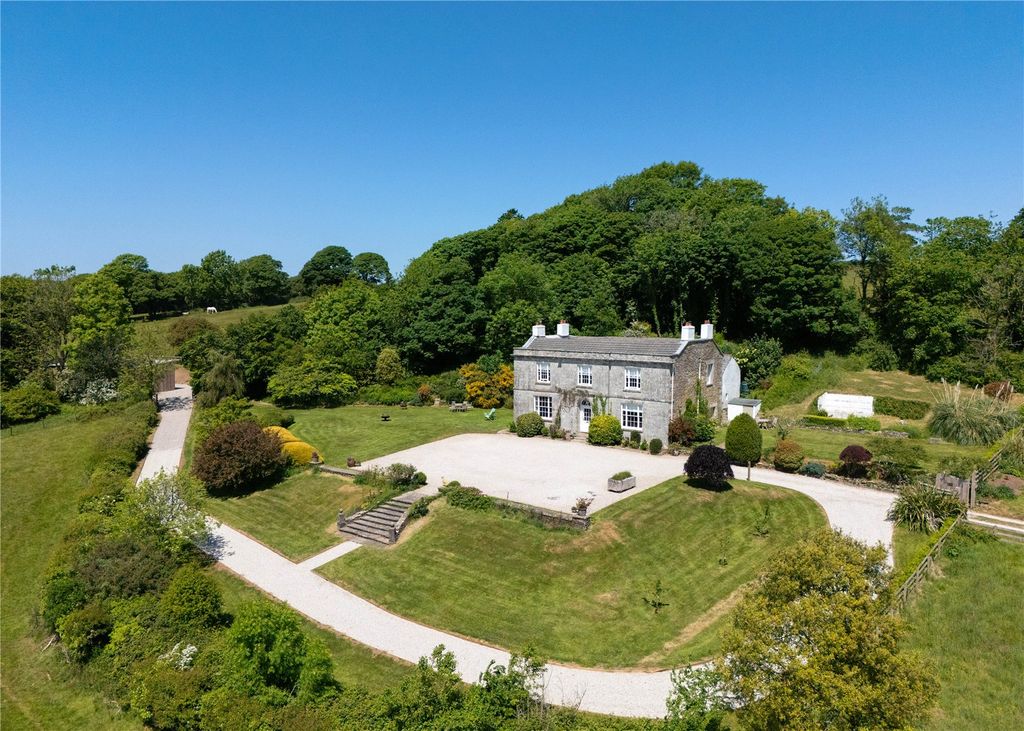 Property photo 1 of 32 Aerial