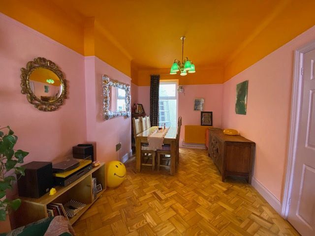 Property photo 3 of 11 Dining Room