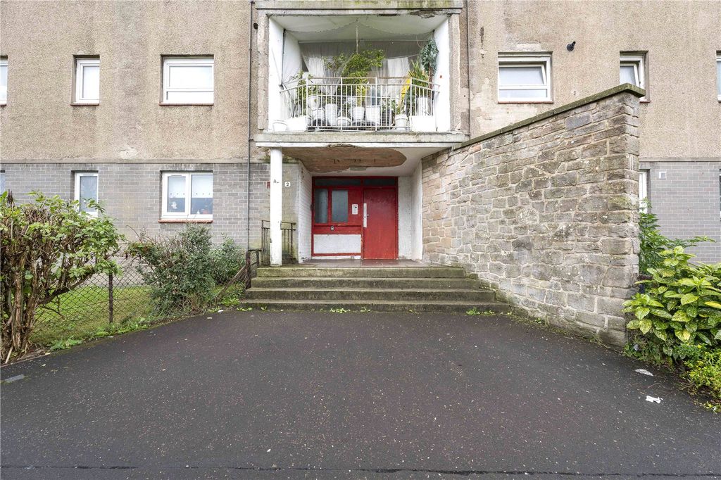 Property photo 1 of 18 Oxgangs Street