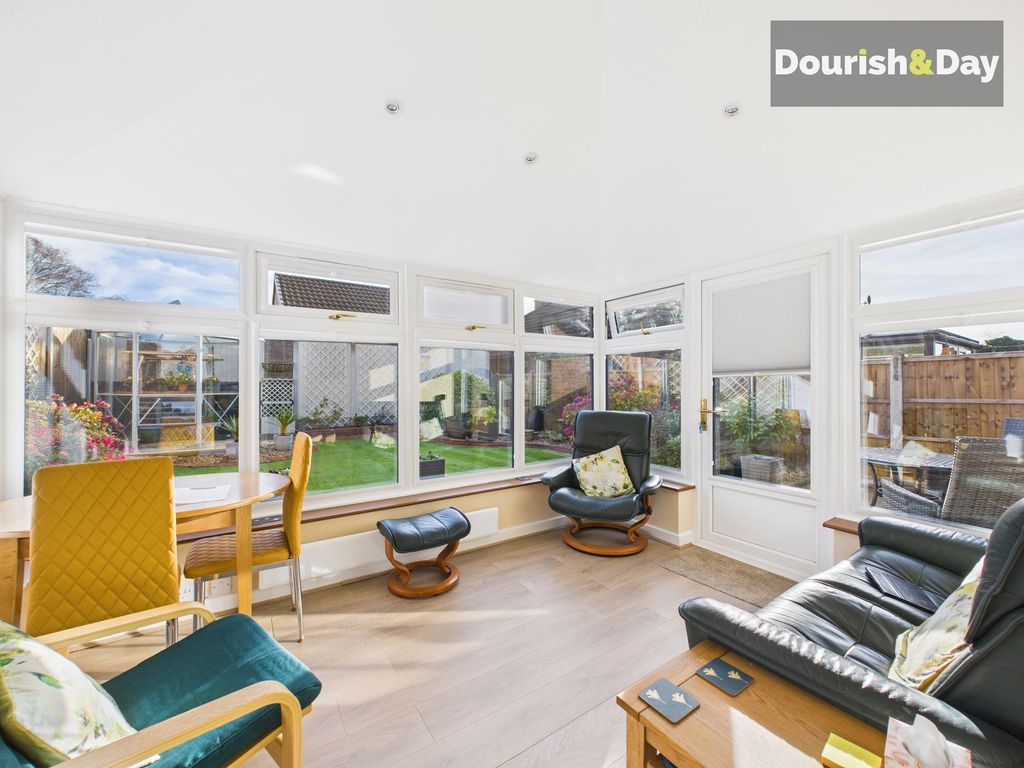 Property photo 3 of 16