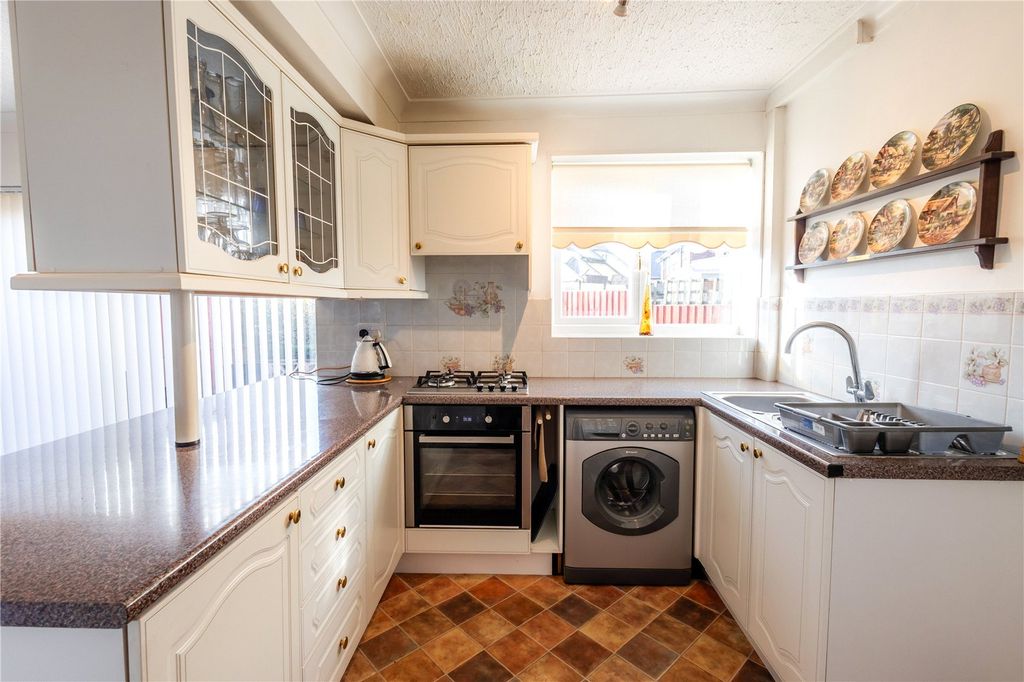 Property photo 2 of 41 Picture No. 66