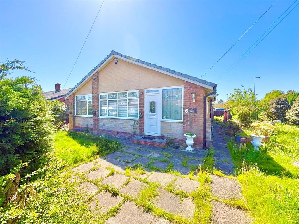 Property photo 1 of 7 Front.Jpg