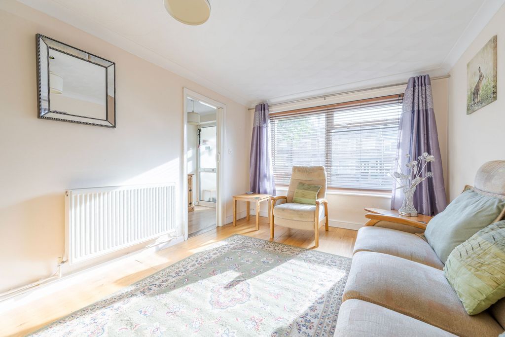 Property photo 3 of 15
