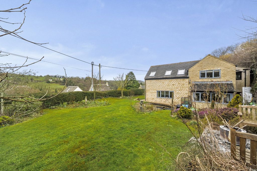 Property photo 1 of 22 Picture No. 12