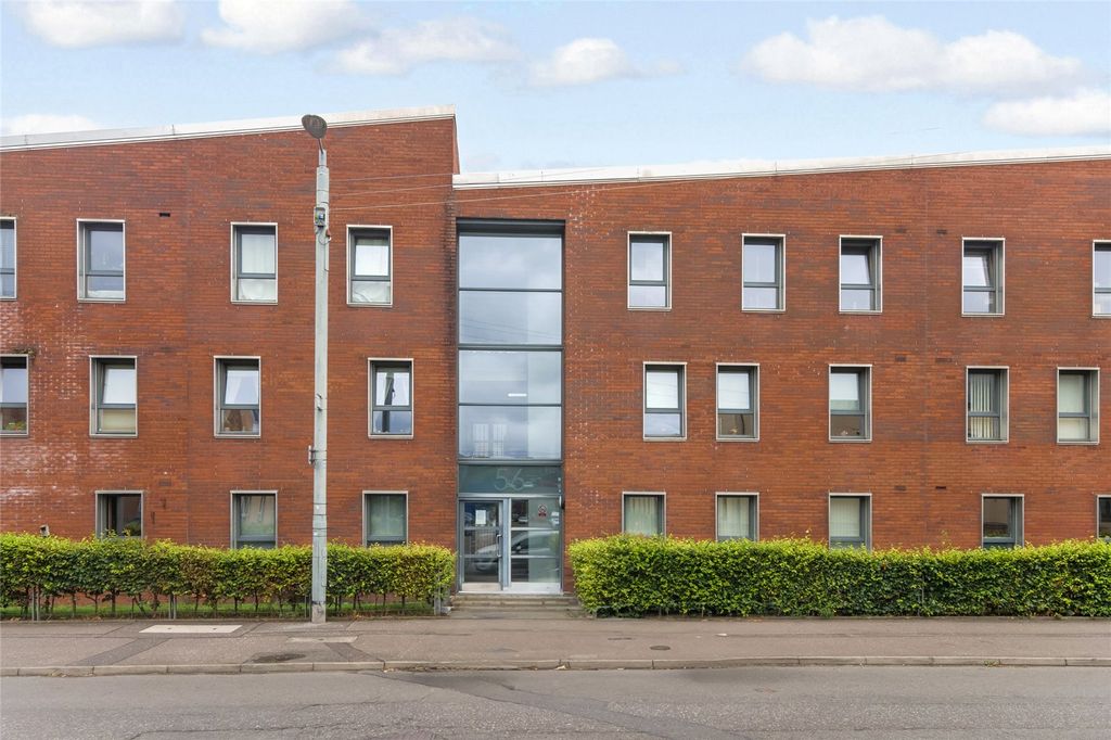 Property photo 1 of 21 Picture No. 03
