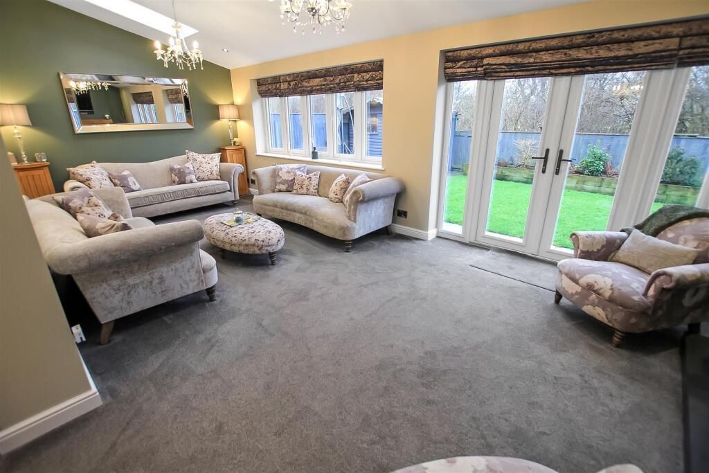 Property photo 2 of 33 Sitting Room (3).Jpeg