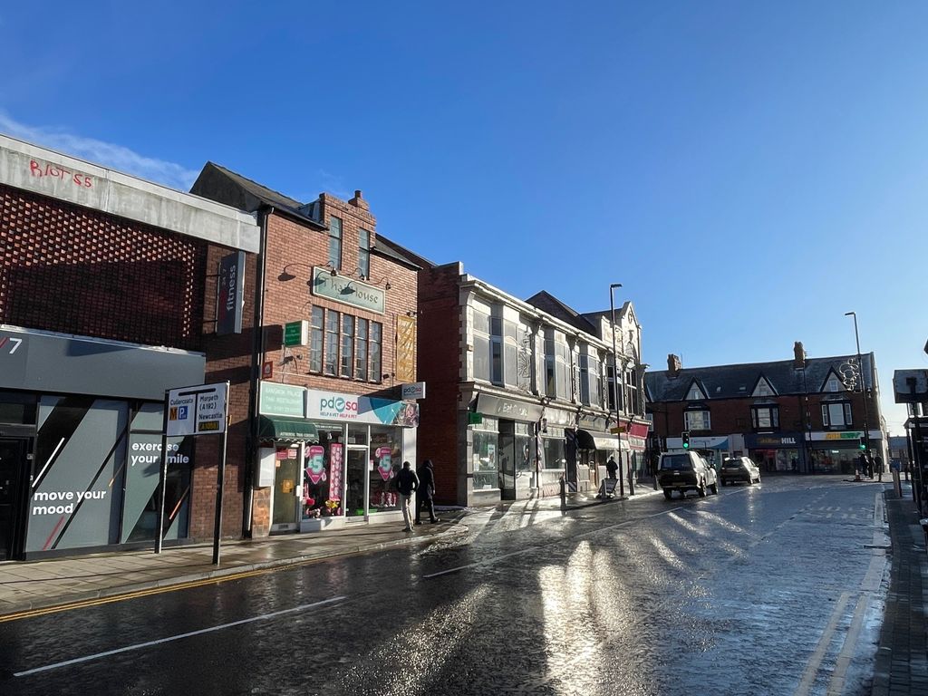 Property photo 1 of 3