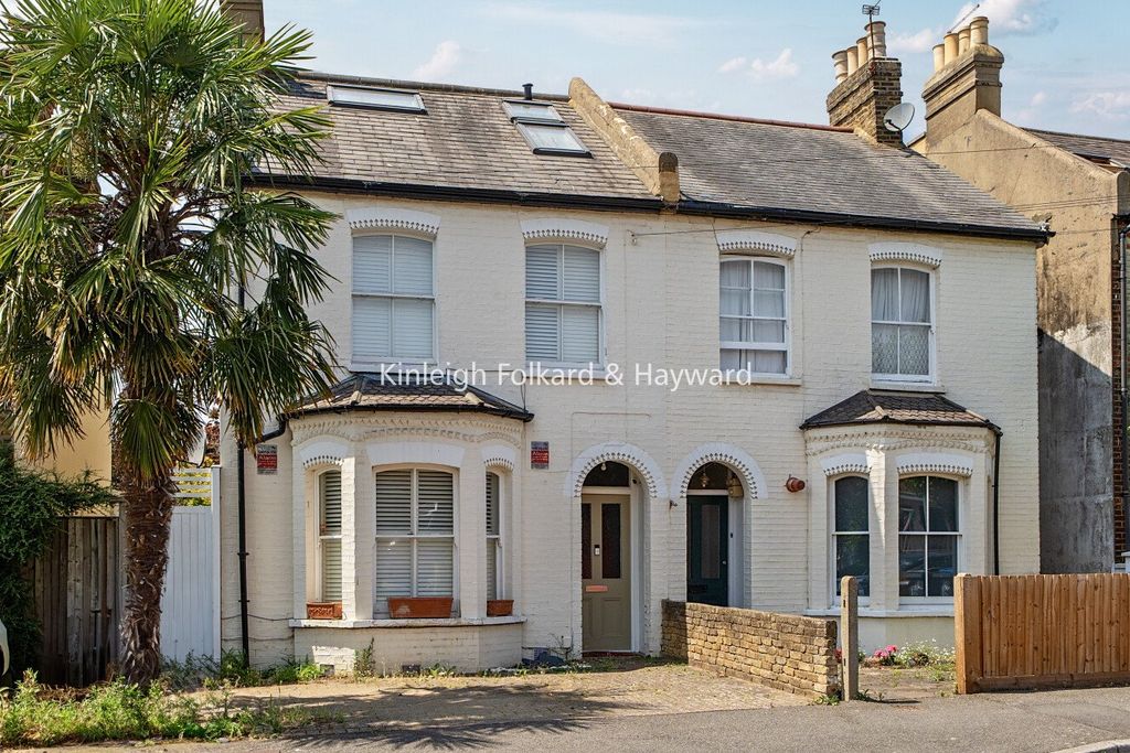 Property photo 1 of 17 Picture No. 23